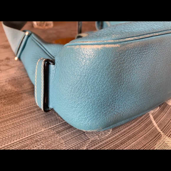 —SOLD ON INSTAGRAM—  Hermes Tsako bag in Blue jean - Picture 9 of 15